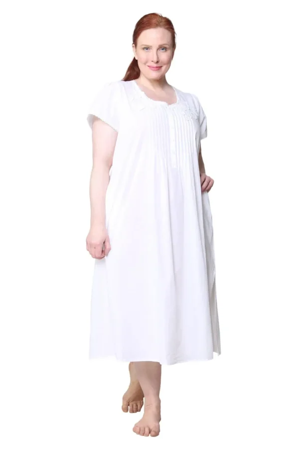 La Cera™ La Cera Plus Size 100% Cotton Lace Applique Gown Flash Sale