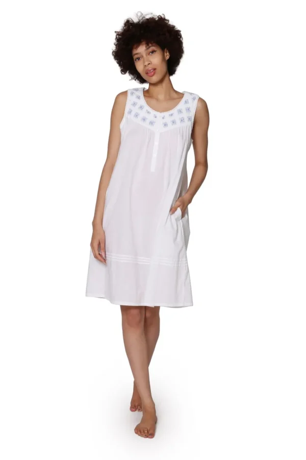 La Cera™ La Cera Plus Size Lattice Yoke Chemise With Embroidery Online