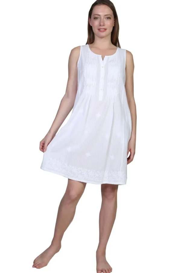 La Cera™ La Cera Sleeveless Embroidered Chemise Outlet