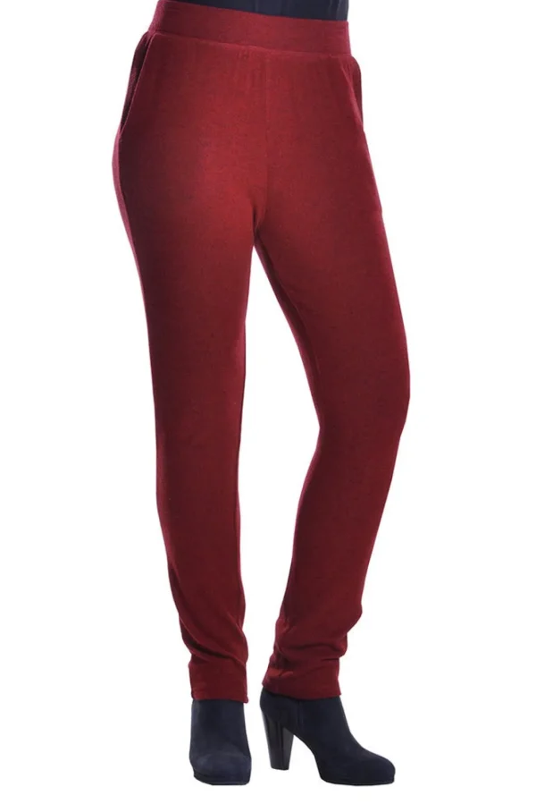 La Cera™ The Comfort Collection Slim Pant Hot